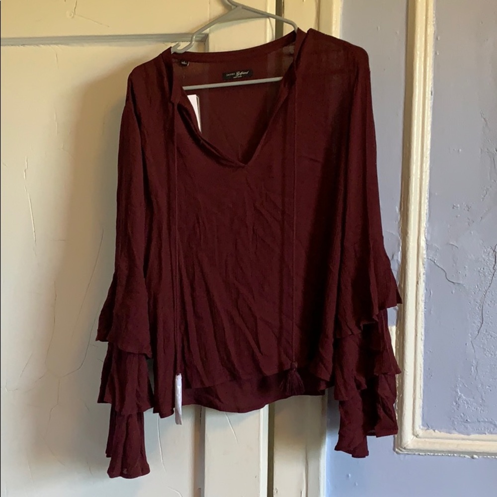 Light peasant blouse with ruffled sleeves. Size L